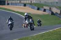 brands-hatch-photographs;brands-no-limits-trackday;cadwell-trackday-photographs;enduro-digital-images;event-digital-images;eventdigitalimages;no-limits-trackdays;peter-wileman-photography;racing-digital-images;trackday-digital-images;trackday-photos